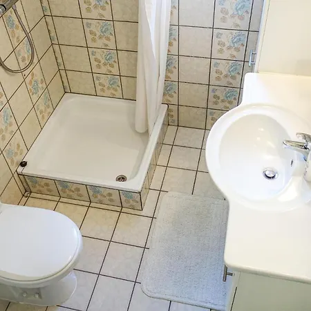 Appartement Amazing In With 2 Bedrooms & Wifi Gudhjem