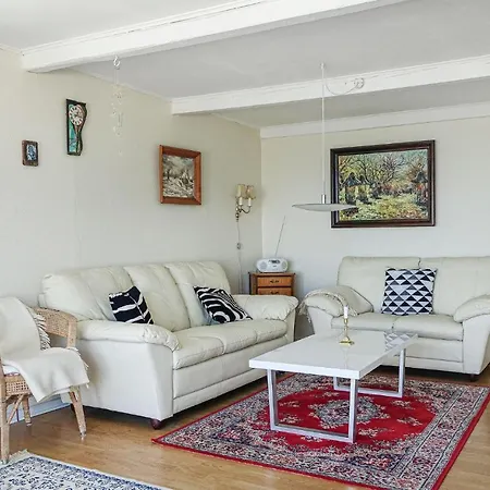 Amazing In With 2 Bedrooms & Wifi *