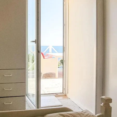 Amazing In With 2 Bedrooms & Wifi *
