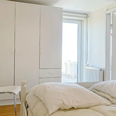 Amazing In With 2 Bedrooms & Wifi Gudhjem