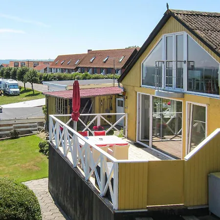 Beautiful In With House Sea View